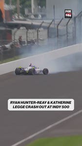 FIRST CRASH AT INDY 500! Ryan Hunter-Reay spins out into Katherine Legge 😲