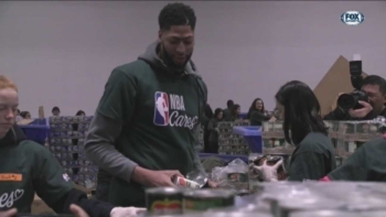 Anthony Davis helping at LA Food Bank ' Pelicans Insider
