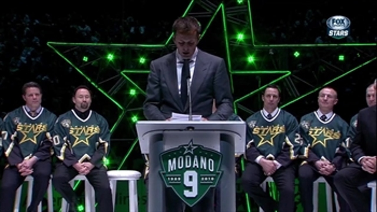 Modano has number raised to the rafters