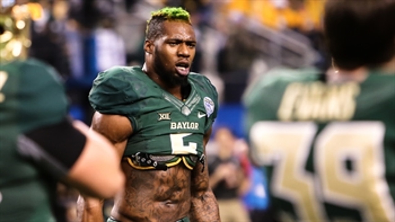 Baylor s Shawn Oakman does insane pull ups