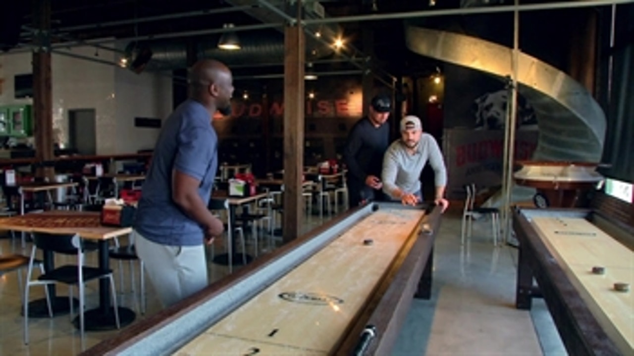 Austin Hedges and Hunter Renfroe hit the shuffleboard table for a 'friendly' game