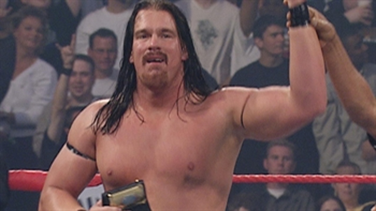 Bradshaw vs. The Hurricane - European Championship Match: Raw, Oct. 21, 2001