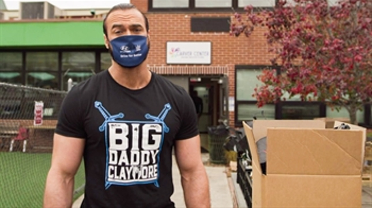 Drew McIntyre delivers WWE goodie bags to families in need for the holidays