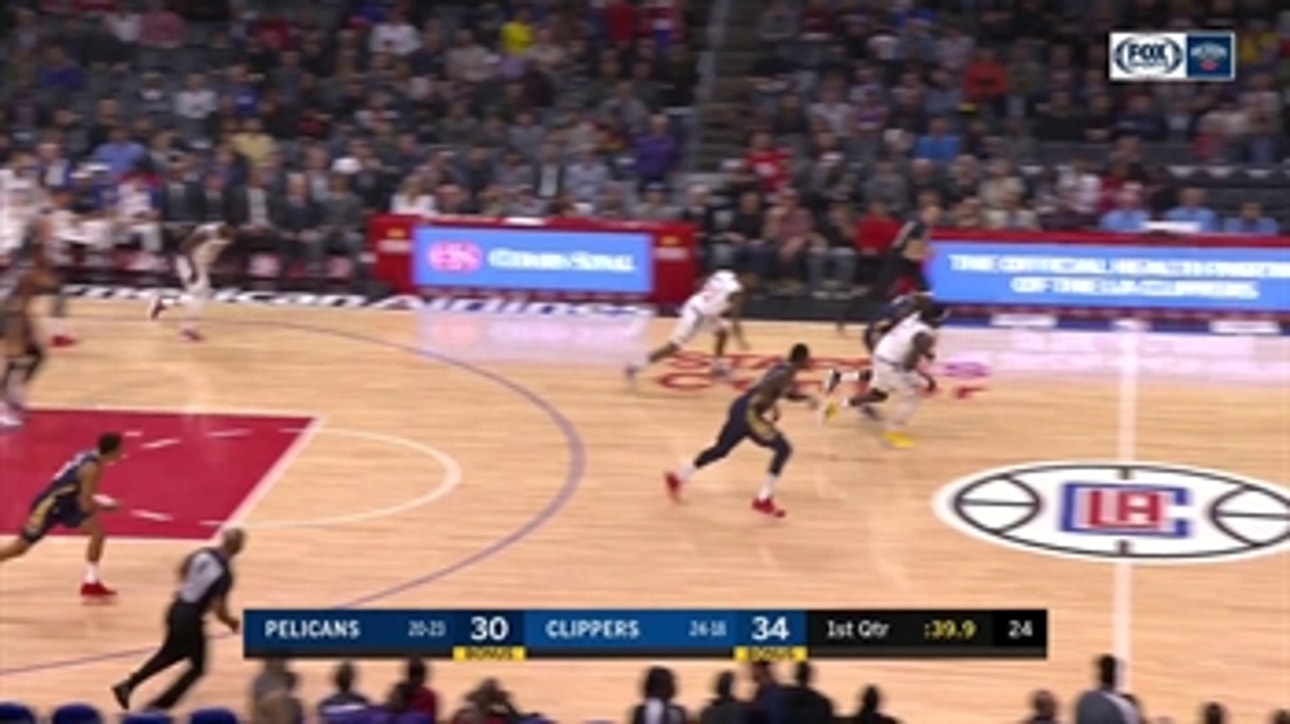 HIGHLIGHTS: Jrue Holiday goes up Strong with the Left Hand