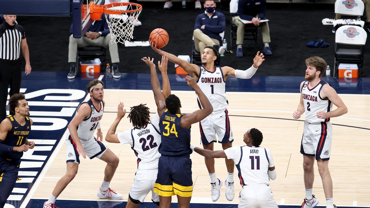 Is it Gonzaga basketball vs. the field this season? | Titus & Tate