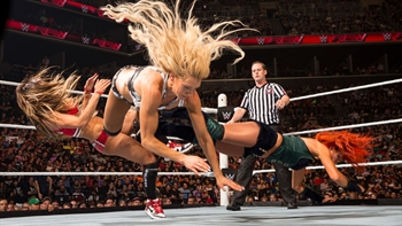 Team PCB vs. Team Bella: Raw, Aug. 24, 2015 (Full Match)