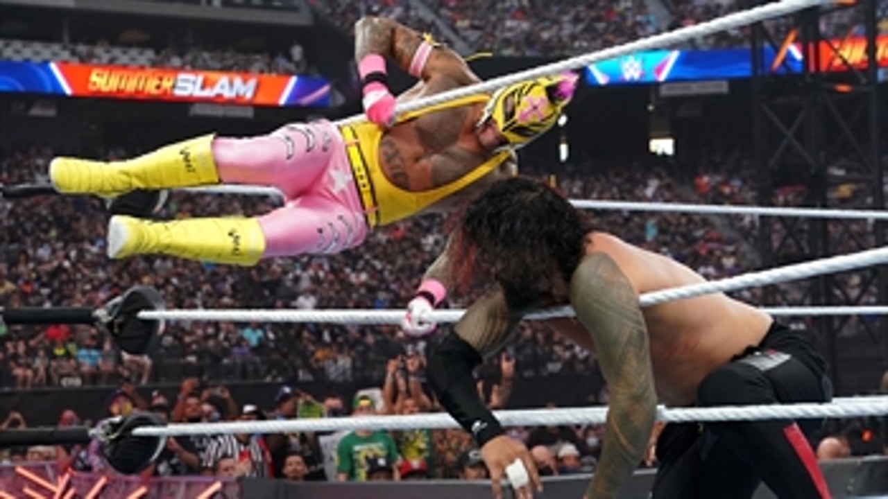 Rey Mysterio brings the fight to The Usos: SummerSlam 2021 (WWE Network Exclusive)