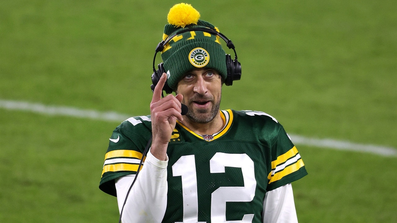 Shannon Sharpe is very, very impressed with Aaron Rodgers becoming fastest QB to 400 passing TD's | UNDISPUTED