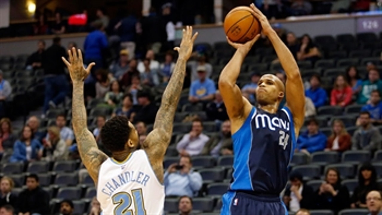 Mavs struggle without stars, fall to Nuggets