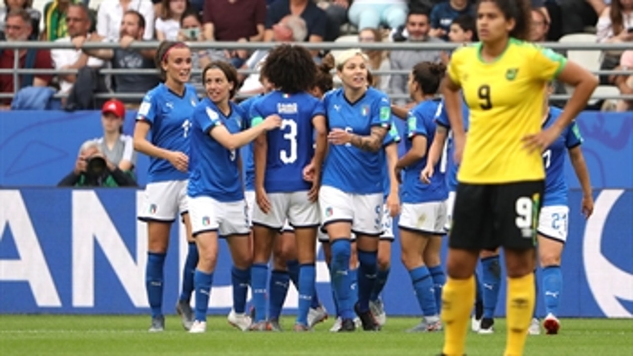 Aurora Galli's second goal extends Italy's lead to 5-0 vs. Jamaica
