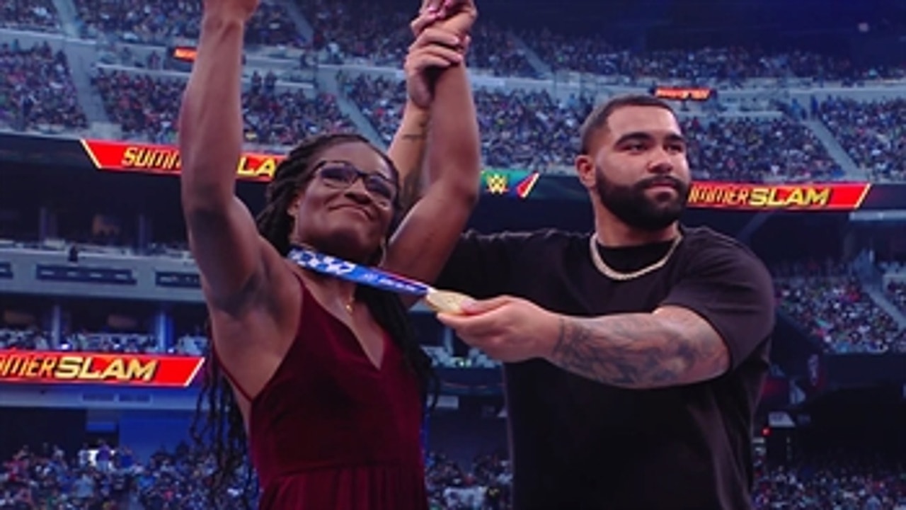 Gold medalists Gable Steveson and Tamyra Mensah-Stock recognized at SummerSlam: SummerSlam 2021 (WWE Network Exclusive)