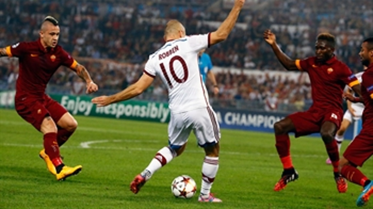 Robben bends one in for Bayern Munich