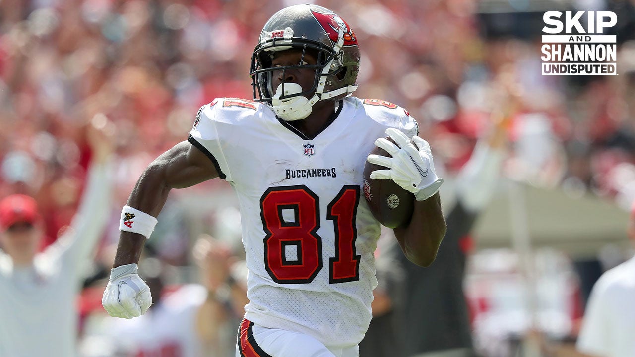 Skip Bayless explains why he thinks the Bucs should release Antonio Brown I UNDISPUTED