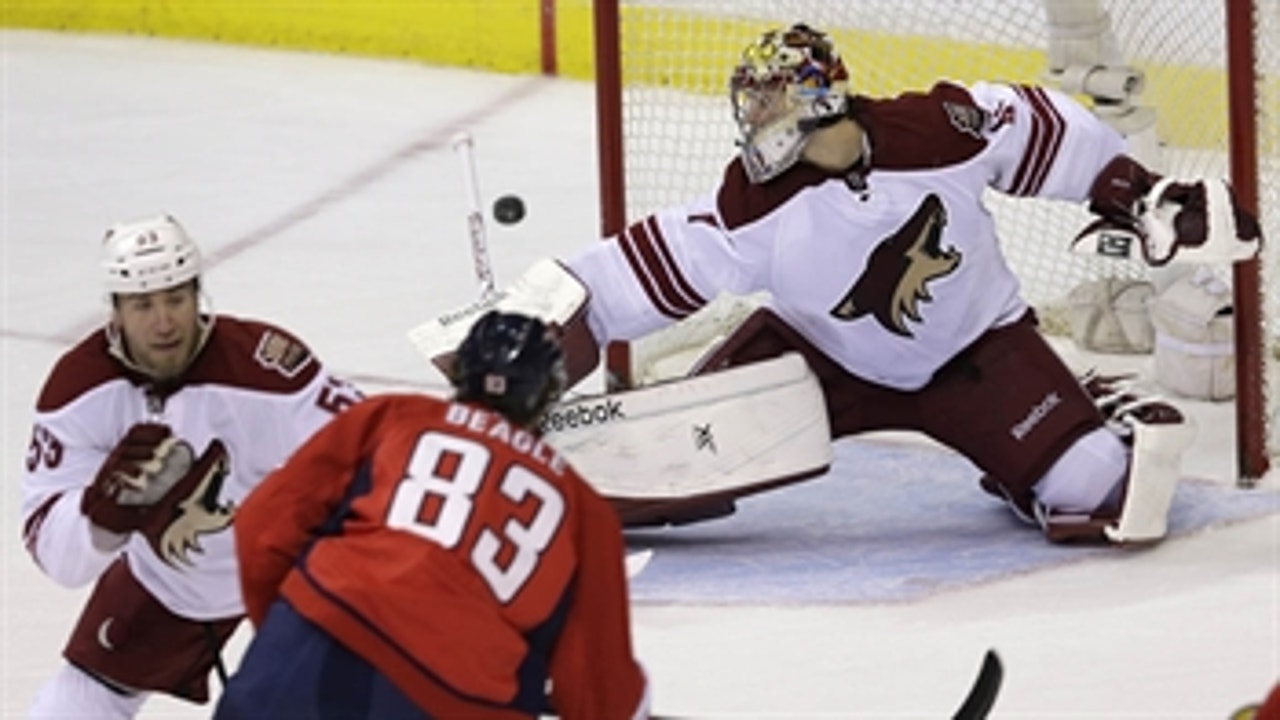 Coyotes can't hold off Caps