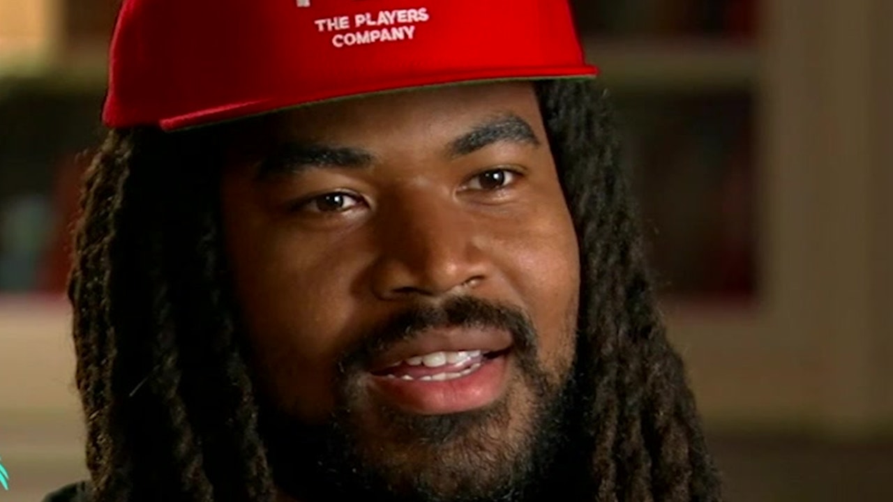 49ers defensive tackle Sheldon Day sits down with Darnell before Super Bowl LIV