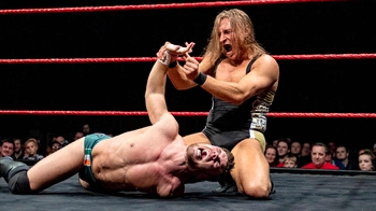 Pete Dunne vs. Jordan Devlin - NXT UK Championship: NXT UK, November 28, 2018 (Full Match)