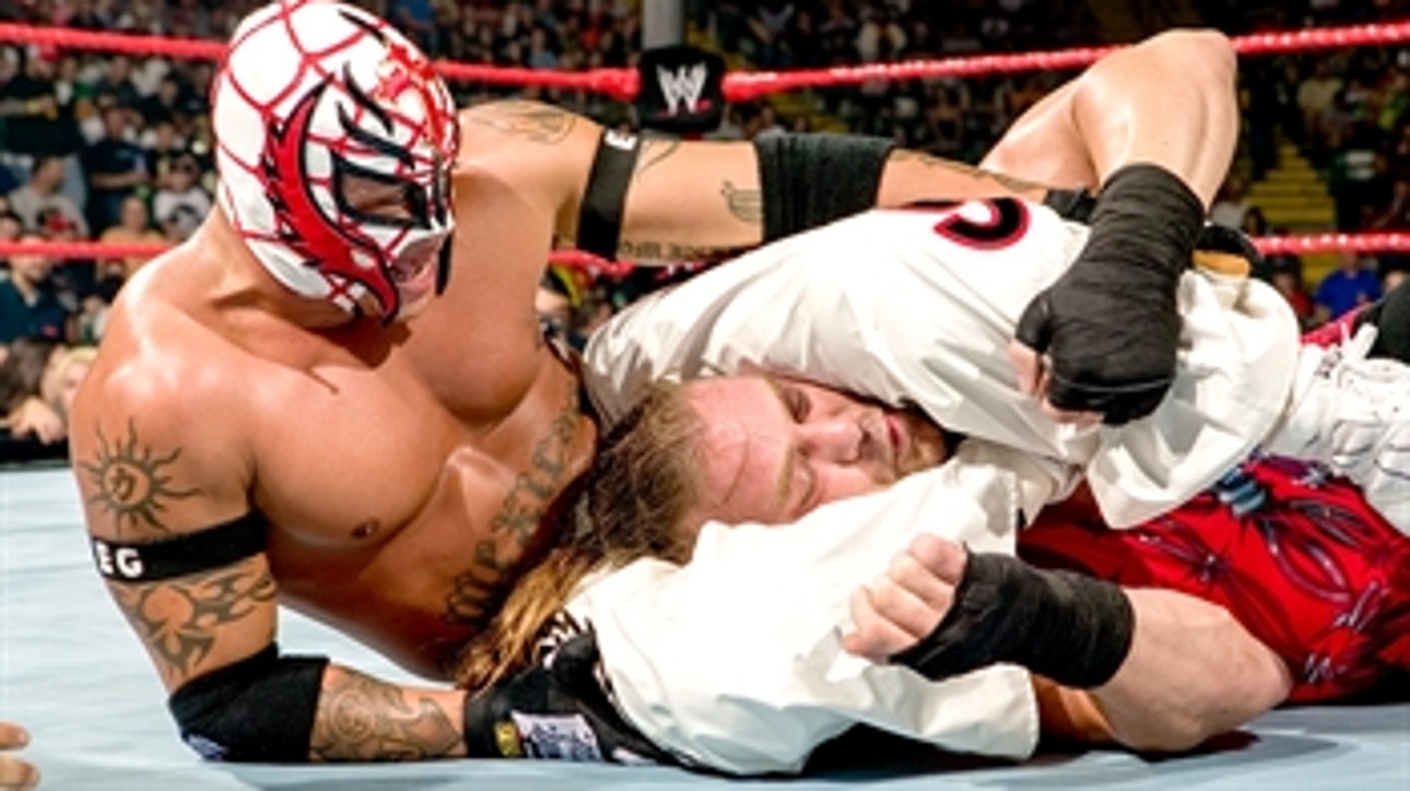 Rey Mysterio vs. Rob Van Dam: WWE vs. ECW, June 7, 2006 (Full Match)