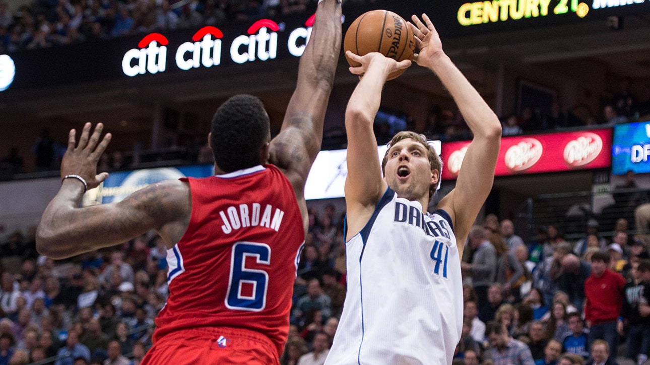 Clippers lose Paul, but take down Mavs