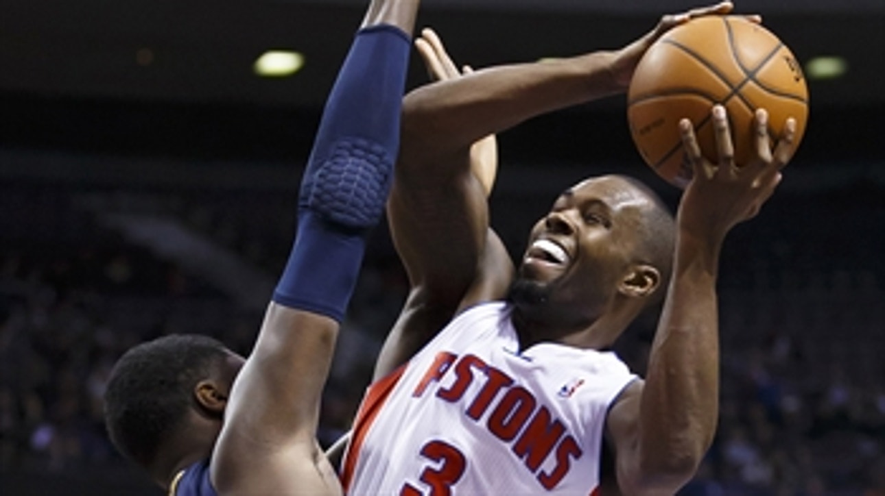 Pistons crumble late