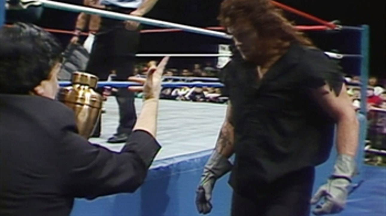 The Undertaker vs. British Bulldog - WWE Championship Match: Nov. 30, 1991