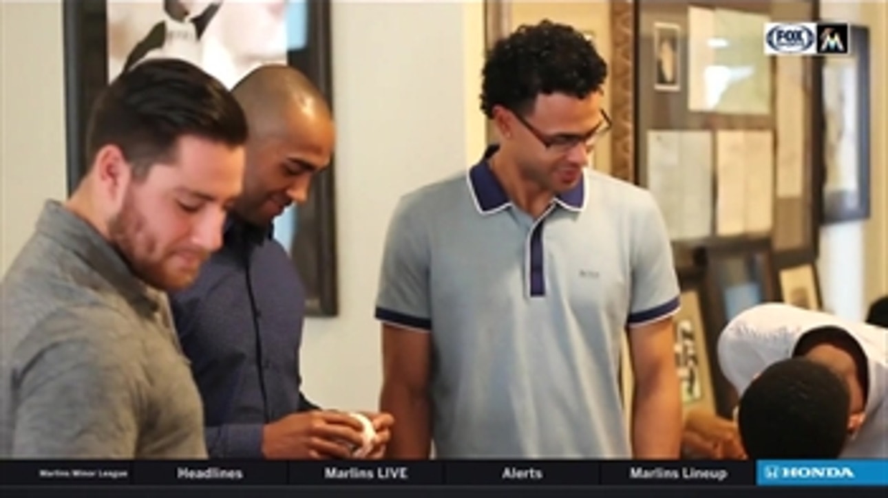 Marlins visit Roberto Clemente Museum in Pittsburgh