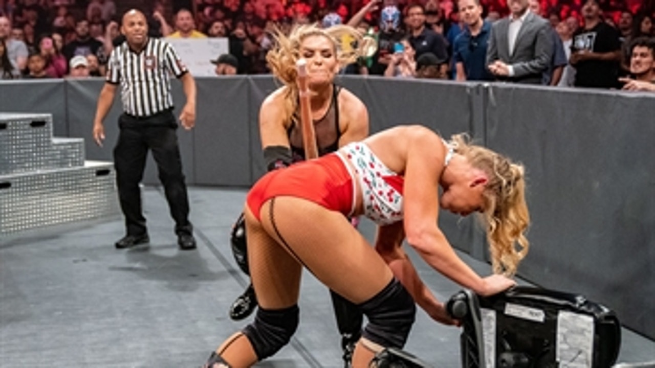 Natalya vs. Lacey Evans - Last Woman Standing Match: Raw, Oct. 7, 2019 (Full Match)