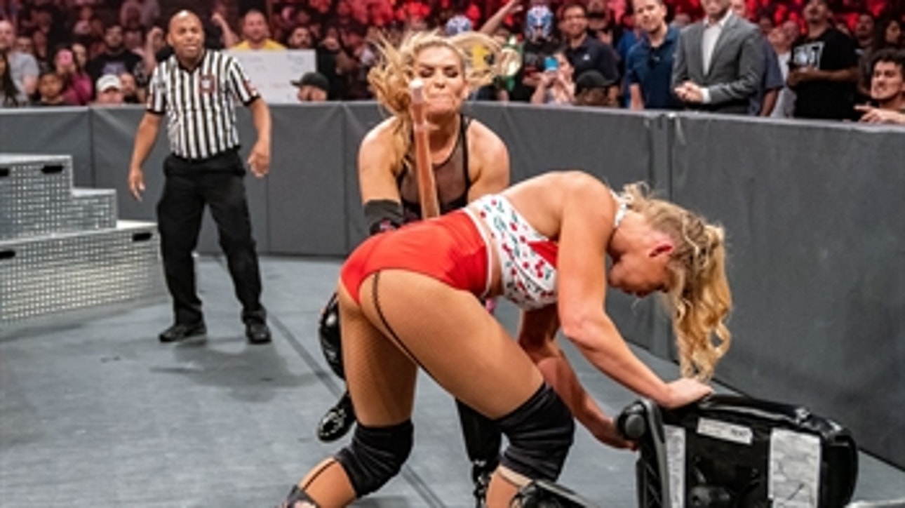 Natalya vs. Lacey Evans - Last Woman Standing Match: Raw, Oct. 7, 2019 (Full Match)