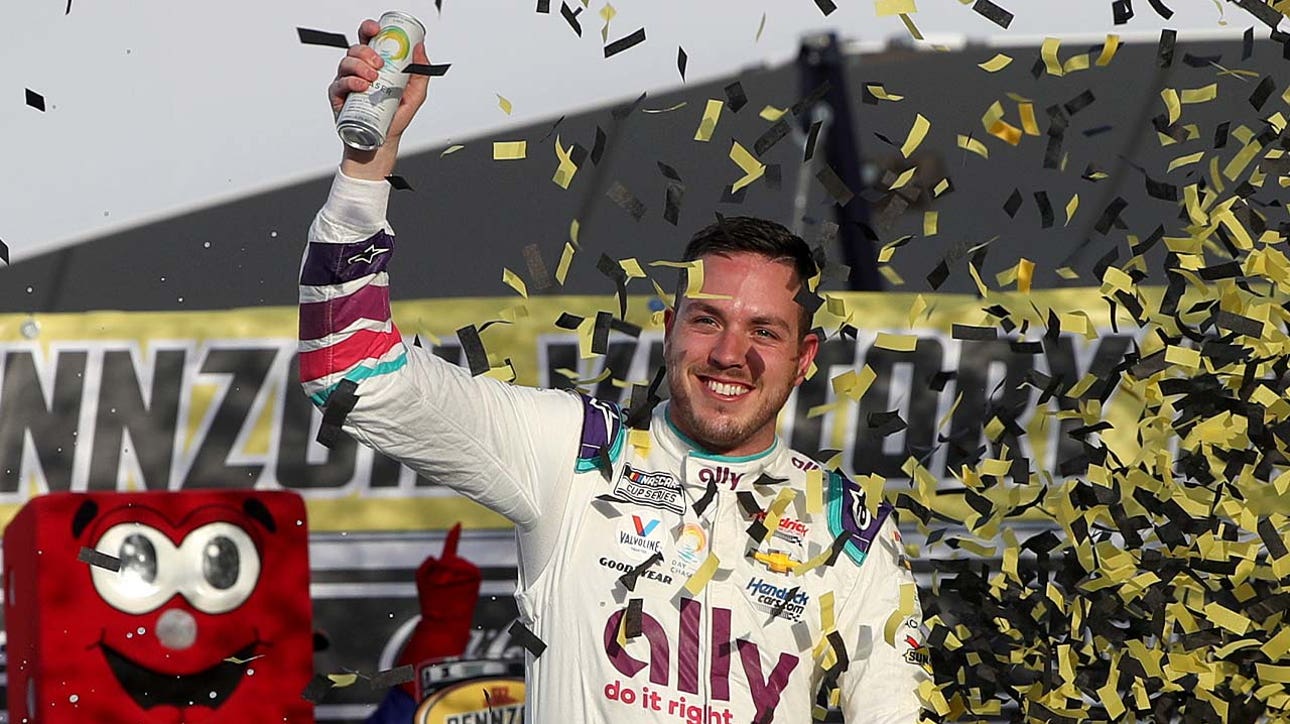 Alex Bowman's gamble at the Las Vegas Motor Speedway paid off — Danica Patrick, Clint Bowyer & Mike Joy weigh in I NASCAR on FOX