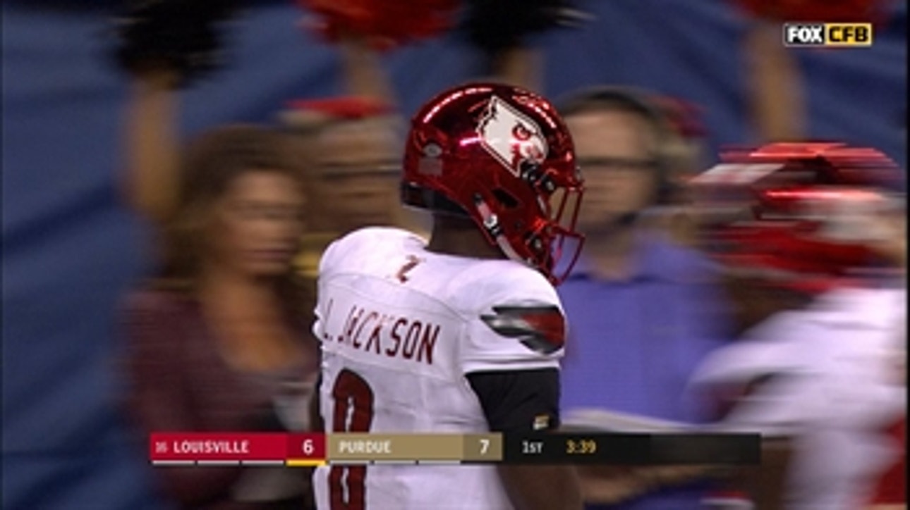 Lamar Jackson throws 1st touchdown pass of the year to tie the score at 7
