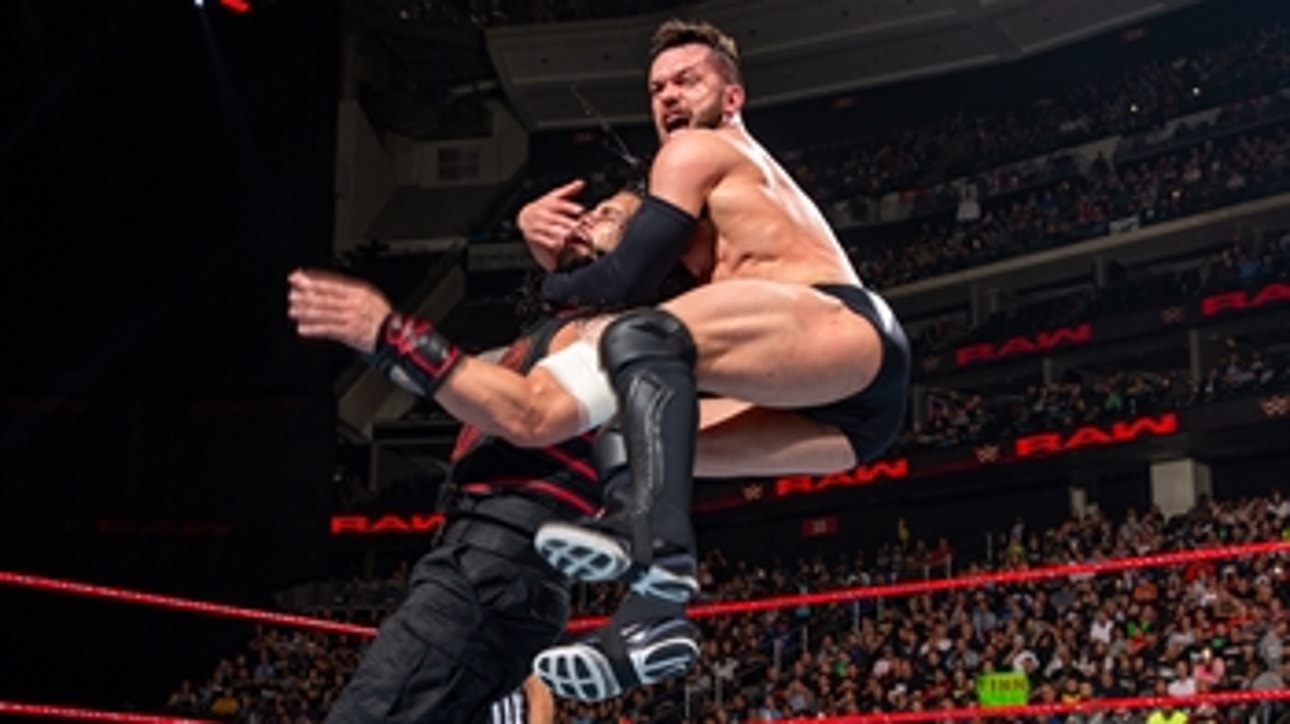 Roman Reigns vs. Finn B√É¬°lor: Raw, May 15, 2017 (Full Match)