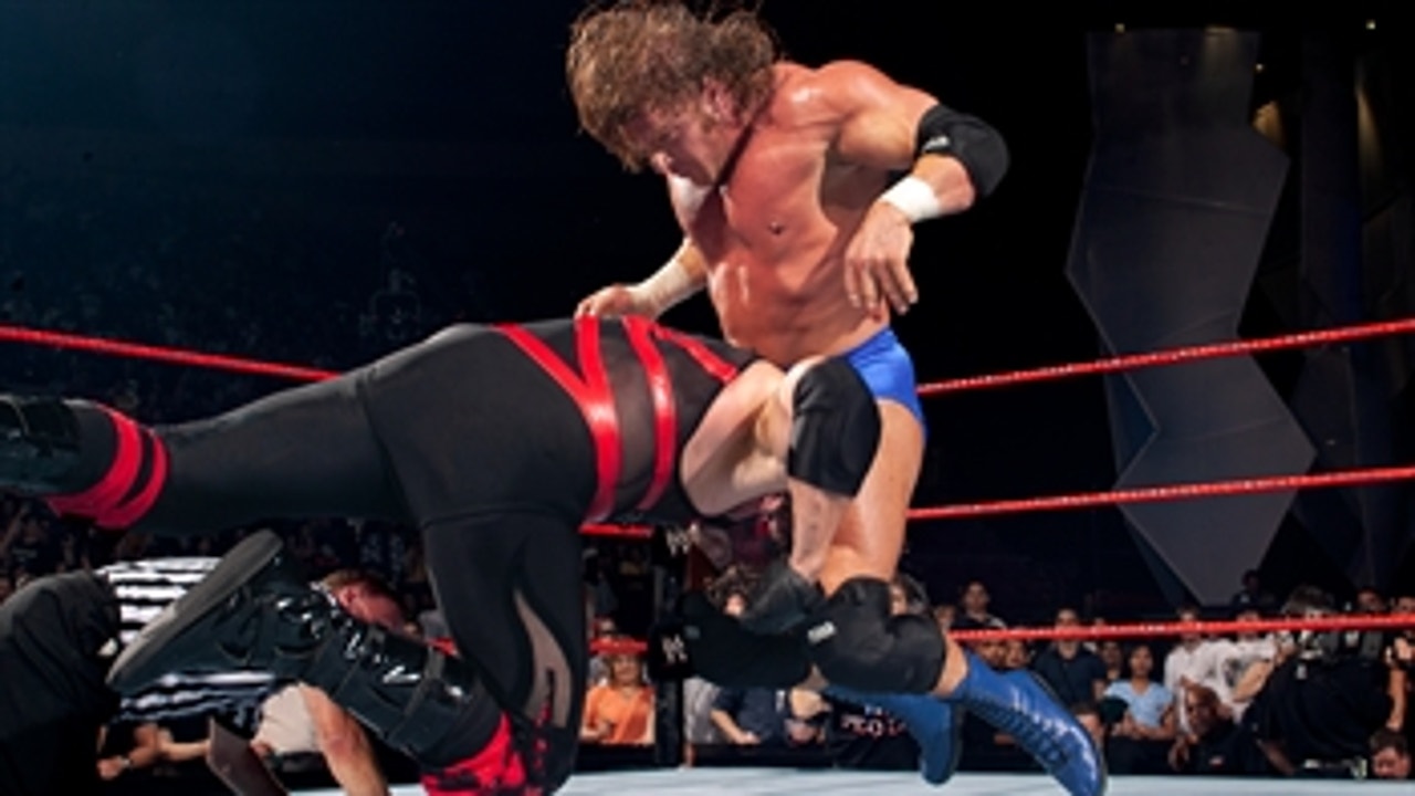 Triple H vs. Kane - Mask vs. World Heavyweight Title: Raw, June 23, 2003 (Full Match)