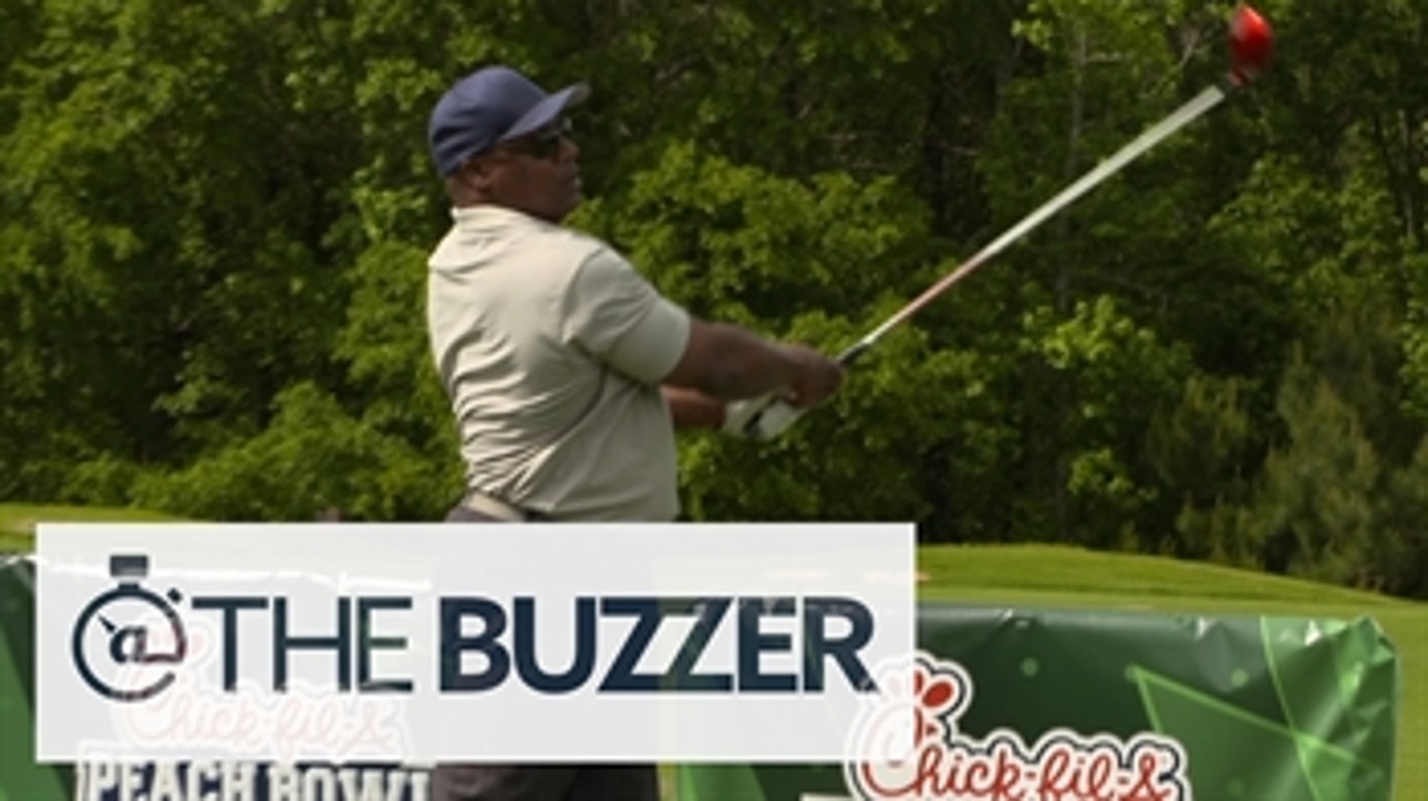 Bo Jackson can hit a golf ball a very, very long ways