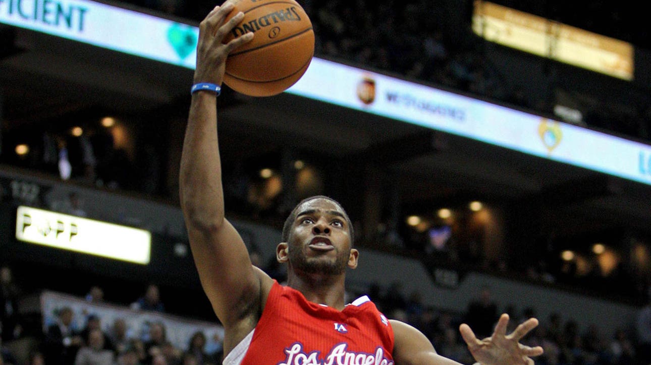Chris Paul gets 12th straight double-double