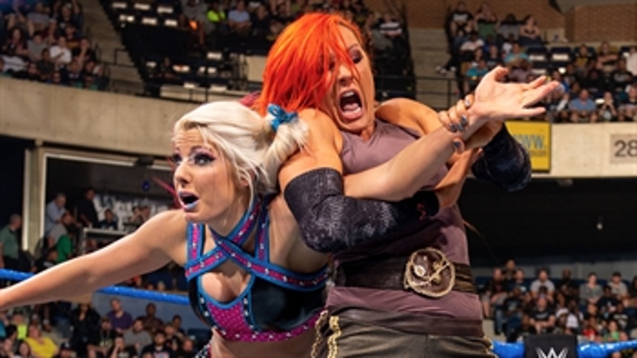 SmackDown Women’s Title Six-Pack Challenge: WWE Backlash 2016 (Full Match)