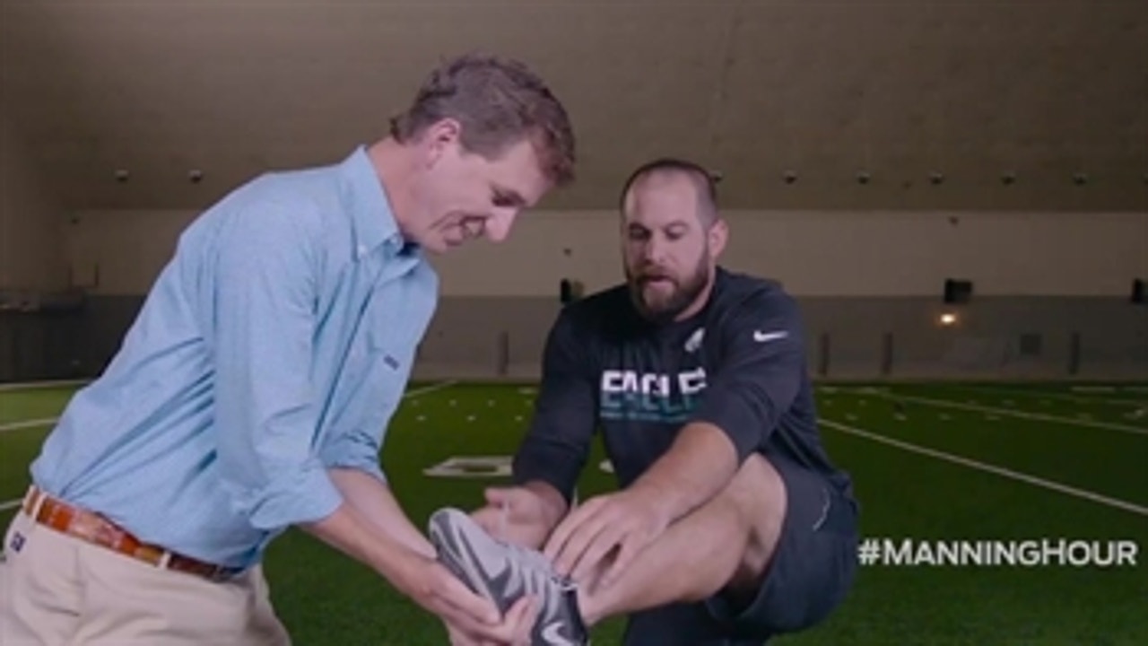 Cooper Manning with Jon Dorenbos is pure magic - FOX NFL Kickoff