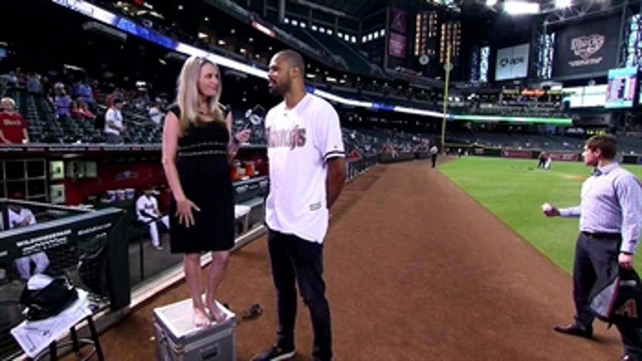 Tyson Chandler throws out first pitch