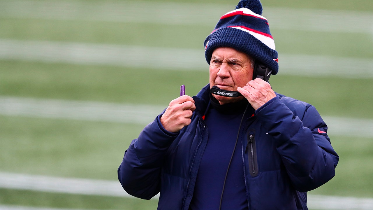 Colin Cowherd: 'Andy Reid is the only coach who can challenge Bill Belichick as the greatest of all-time' | THE HERD