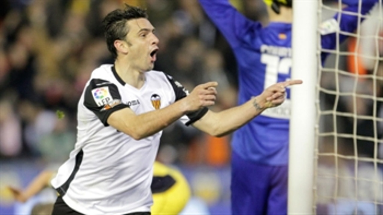 Dynamo Kiev v Valencia UEFA Europa League Highlights 02/20/14