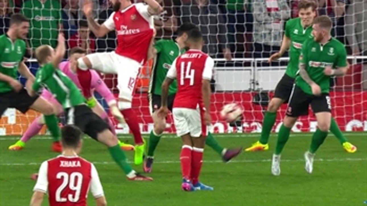 Theo Walcott nets the opener for Arsenal against Lincoln City ' 2016-17 FA Cup Highlights