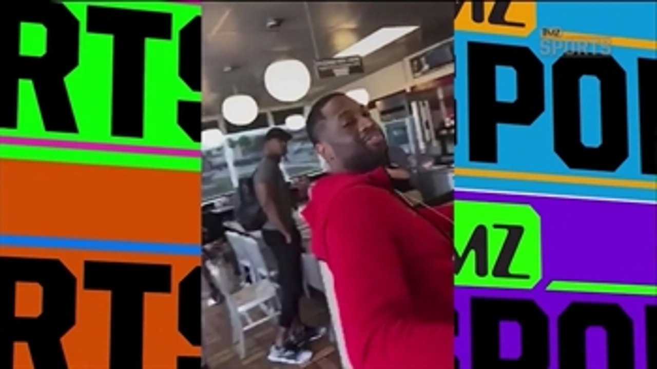Dwyane Wade rents out Waffle House for Bulls teammates ' TMZ SPORTS