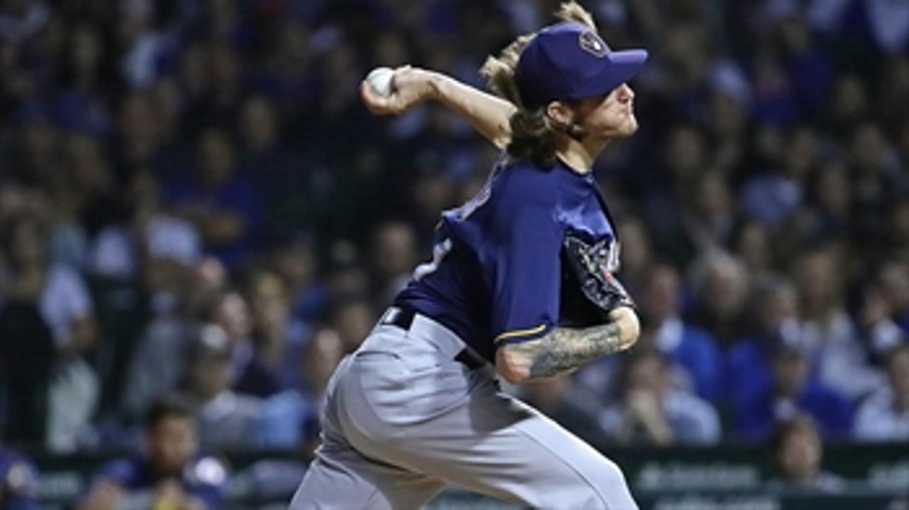 Dontrelle Willis demonstrates why Josh Hader's delivery baffles hitters