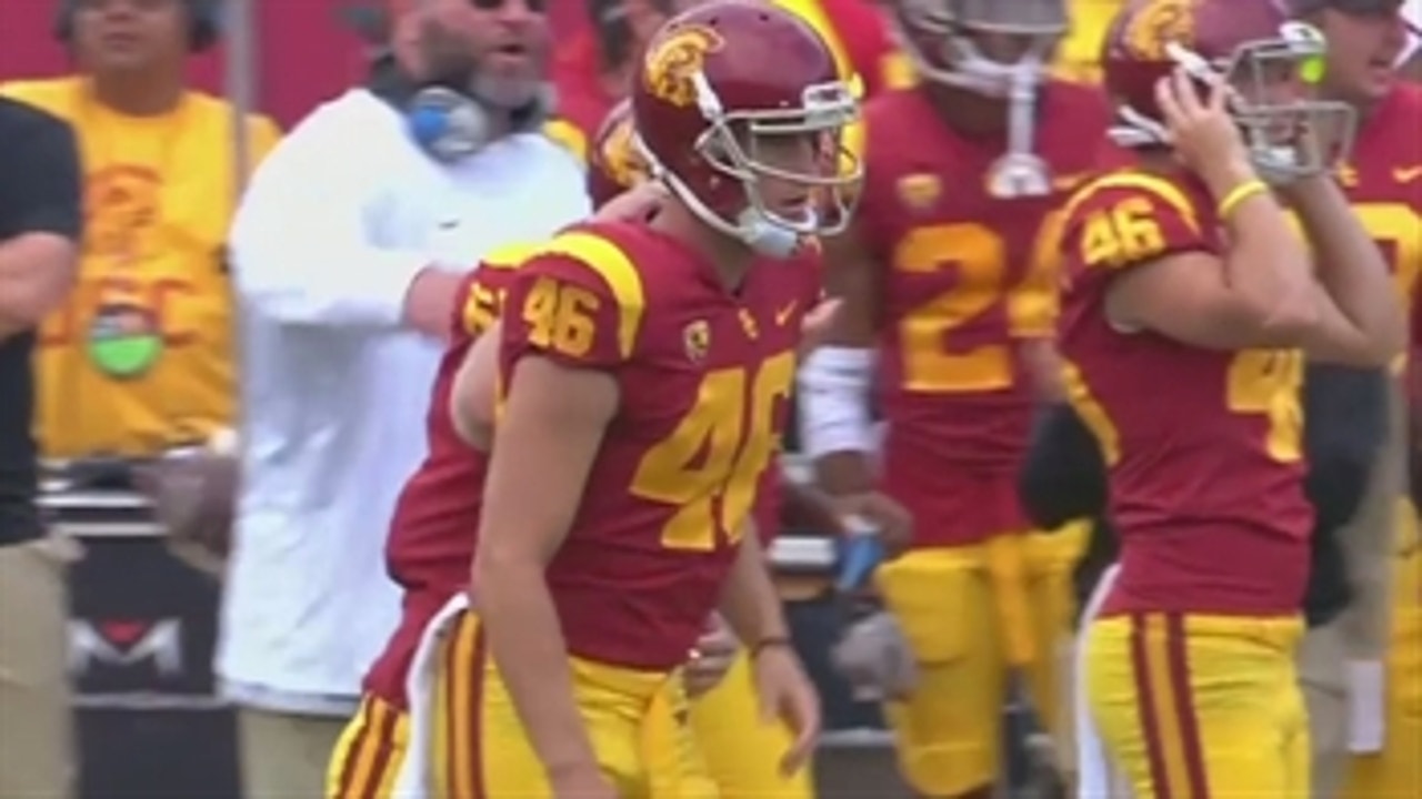 USC’s Jake Olson, blind since age 12, plays in live game for the first time