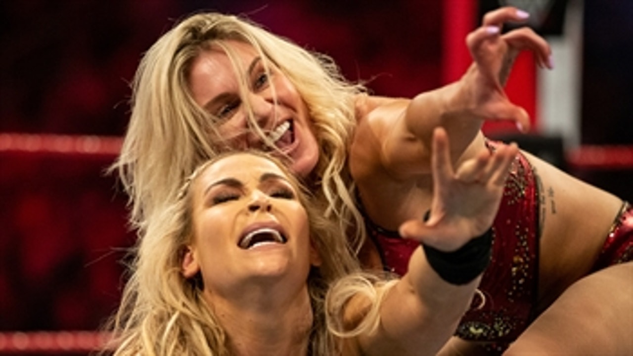 Becky Lynch & Charlotte Flair vs. Natalya & Trish Stratus: Raw, Aug. 5, 2019 (Full Match)