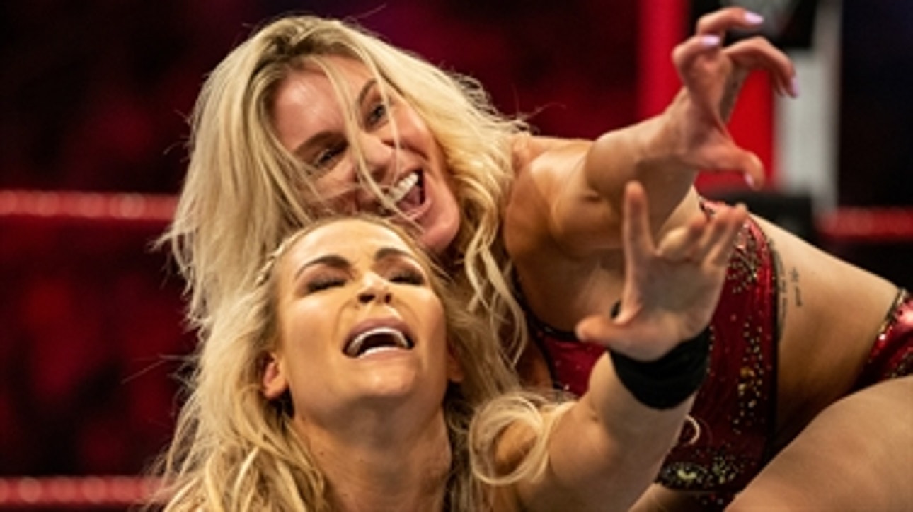 Becky Lynch & Charlotte Flair vs. Natalya & Trish Stratus: Raw, Aug. 5, 2019 (Full Match)