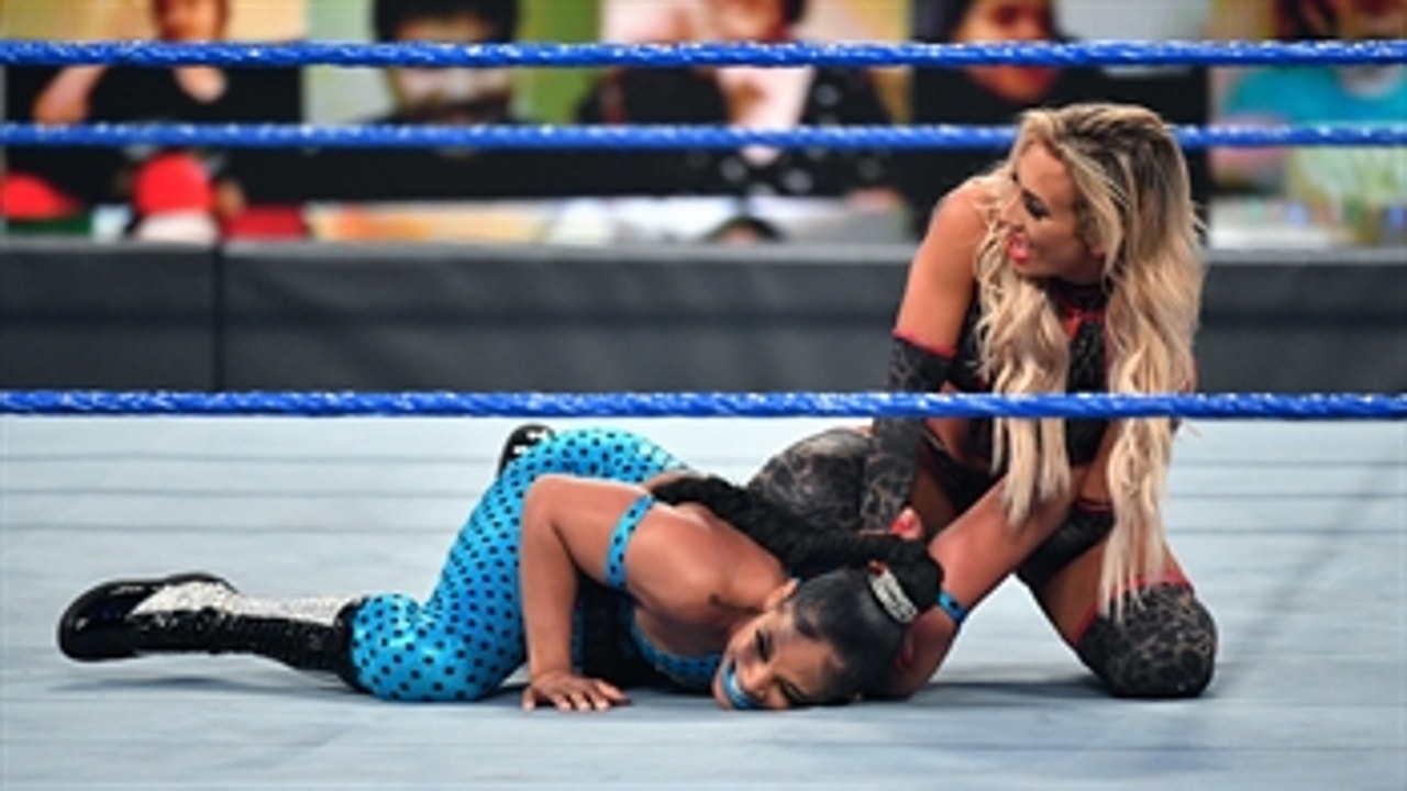 Sasha Banks & Bianca Belair vs. Bayley & Carmella: SmackDown, Jan. 1, 2021