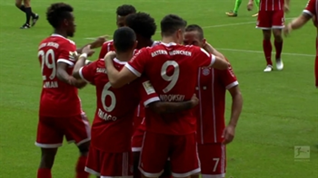 Robert Lewandowski opens the scoring for Bayern vs. Wolfsburg | 2017-18 Bundesliga Highlights