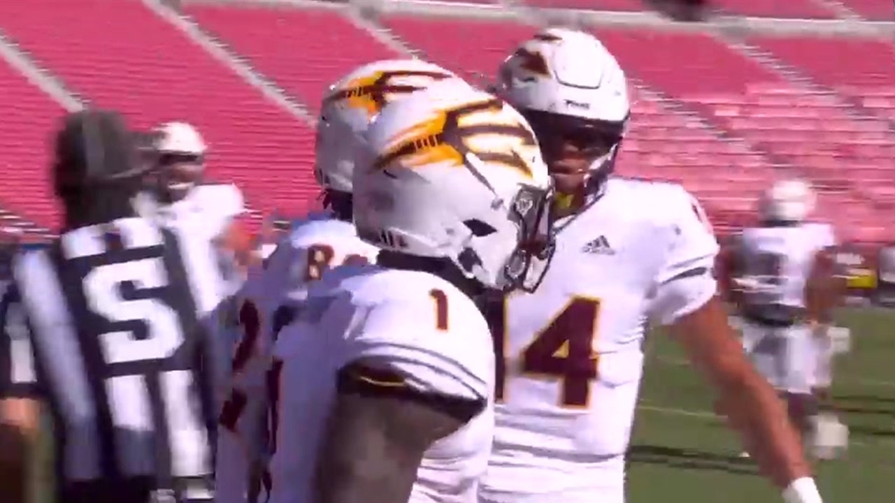 Arizona State gets 4th down stop, takes lead on ensuing drive thanks to DeaMonte Trayanum's 25-yard TD run, 10-7