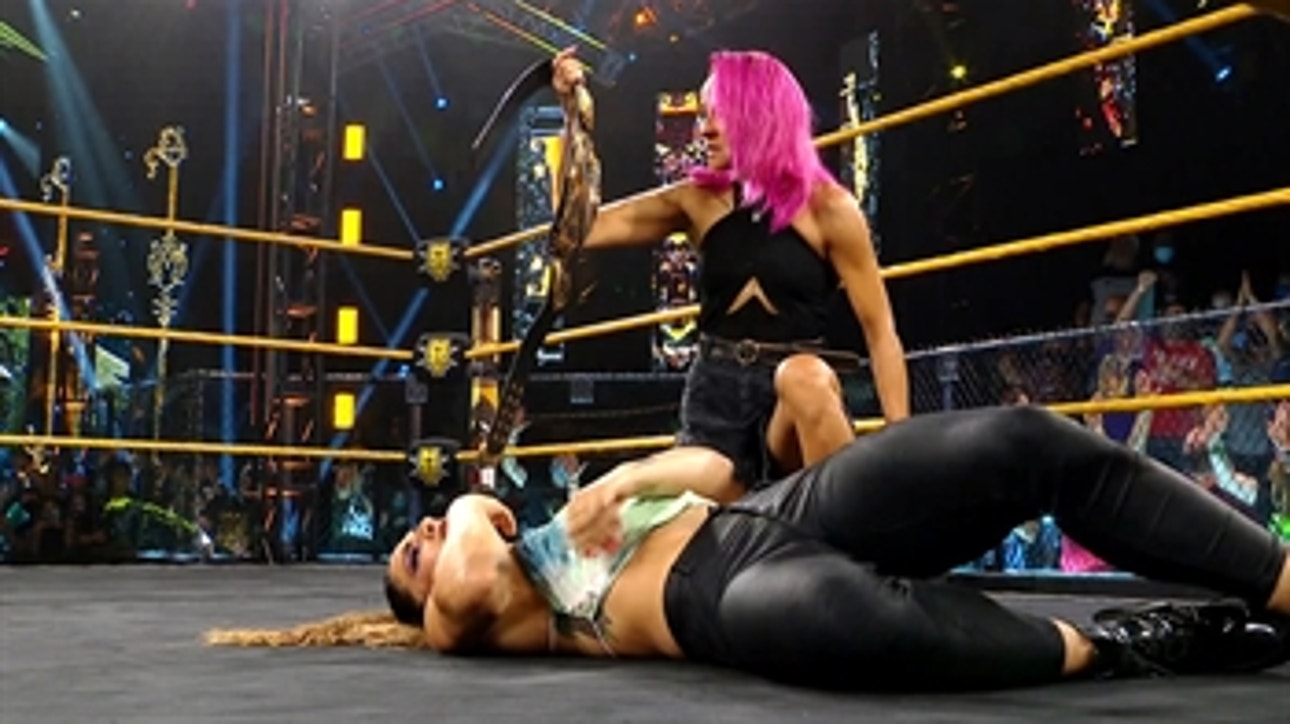 Raquel Gonzalez battles Dakota Kai: NXT TakeOver: 36 (WWE Network Exclusive)