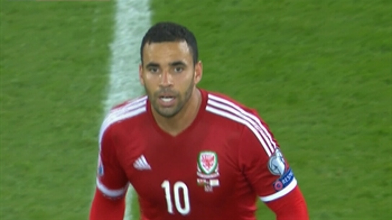 Robson-Kanu goal adds to Wales advantage