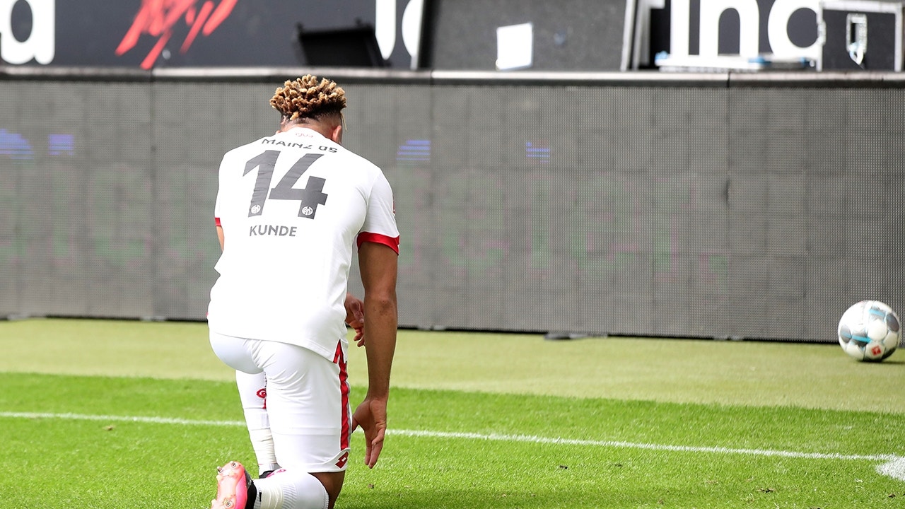 Bundesliga players around the league take a stand with Black Lives Matter movement